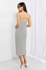 HYFVE Robe mi-longue rayée sans manches à imprimé inoubliable