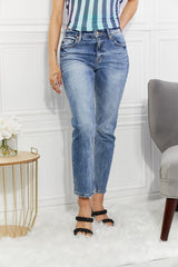 Kancan Amara High Rise Slim Straight Jeans in voller Größe