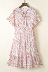 Robe à volants et à pampilles florales