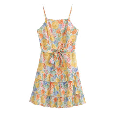 Robe à col carré frais, série d'impression, ceinture, décoration laminée