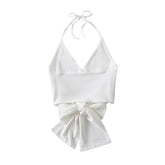 Design Seidensatin-Textur, kurzer Neckholder, umwickelte Brust