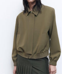 Einfarbiger Jackenmantel mit langen Ärmeln und Kragen