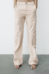 Gerade, lockere Jeanshose mit hoher Taille und weitem Bein
