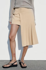 Interest Asymmetric Wide Pleated Soft Skirt