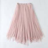 Robe longue élégante en maille féerique avec jupe plissée taille haute et bulles