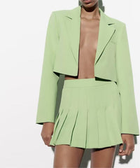 Lässiger kurzer Culottes-Anzug im Blazer-Stil