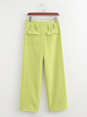 Pantalon décontracté taille haute décoratif avec poches cargo et coupe ajustée