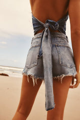 Shorts mit perforierter Lochdekoration und abgerundetem Rand und hoher Taille