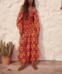Robe à manches courtes et épaules dénudées en rayonne à fleurs