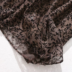 Retro Artistic Flocked Printed Elastic Waist A line Gauzy Skirt