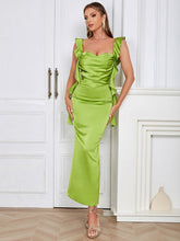 Robe de soirée simple à bretelles plissées, dos nu, coupe ajustée