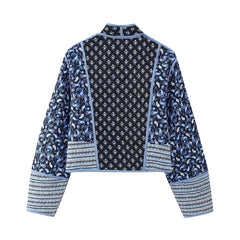 Herbstliche doppelseitige Steppjacke