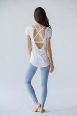 Breathable Yoga Short Sleeved Blouse Backless T Yoga Lightweight Loose Exercise T Shirt Workout