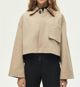 Trench-coat patchwork à personnalité mélangée, haut court ample