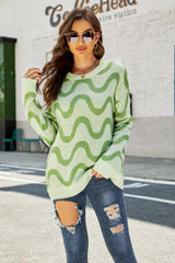 Tunika-Pullover mit Wellenstreifen und geripptem Besatz