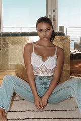 Sous-vêtements en dentelle transparente à trois points, soutien-gorge et culotte, ensemble deux pièces