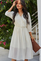 Robe à volants et pois suisses