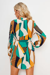 Robe à imprimé géométrique avec ceinture et ourlet incurvé