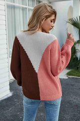 Rippstrickpullover mit Rundhalsausschnitt und Farbblock