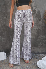 Pantalon évasé à imprimé peau de serpent