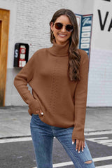 Pull côtelé à col roulé ajouré