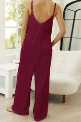Jumpsuit mit U-Ausschnitt, Spaghettiträgern und Taschen