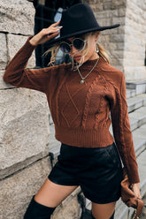 Zopfmusterpullover mit Stehkragen und Raglanärmeln