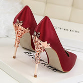 Escarpins coréens à talons aiguilles en métal pour femmes