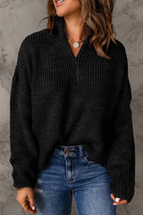 Rippstrickpullover mit halbem Reißverschluss und überschnittenen Schultern