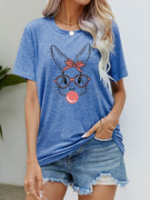 T-Shirt mit Rundhalsausschnitt und Osterhasen-Grafik