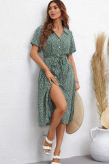 Robe imprimée à col Johnny et ceinture nouée