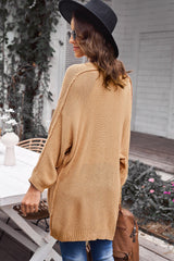 Langer Cardigan mit sichtbaren Nähten, offener Vorderseite und Taschen