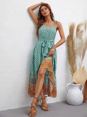 Robe bohème à col rond et ceinture nouée