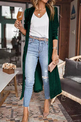 Elegante lange Strickjacke aus grünem Samt mit offener Vorderseite und Taschen