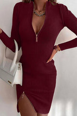 Robe en maille côtelée à quart de zip