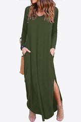 Geschlitztes, langärmliges Maxikleid mit V-Ausschnitt