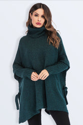 Rollkragenpullover mit asymmetrischem Saum und Bindeband