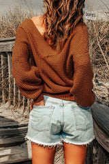 Rippenstrickpullover mit überschnittener Schulter und V-Ausschnitt