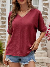 Textured Center Seam Half Sleeve Blouse