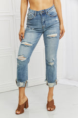 RISEN – Leilani – Distressed-Jeans mit geradem Bein in voller Größe