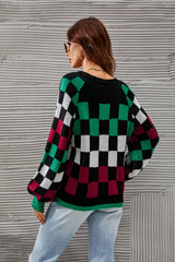 Pull à carreaux, col en V et manches lanternes