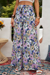 Hose mit weitem Bein und Blumenmuster und Bindegürtel