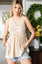 Babydoll-Tanktop aus Waffelstrick mit V-Ausschnitt und dekorativen Knöpfen