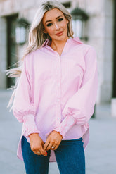 Chemise rayée à smocks et boutons sur le devant