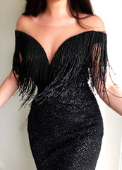 Robe moulante sans manches à col en V