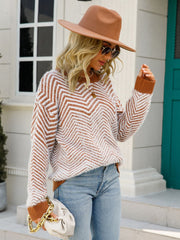 Pull duveteux bicolore à chevrons