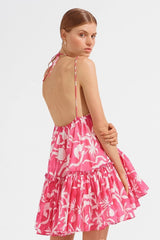 Robe plissée sans manches à volants