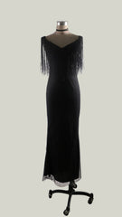 Robe moulante sans manches à col en V
