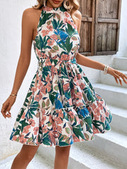 Robe sans manches à volants et ceinture à nouer florale
