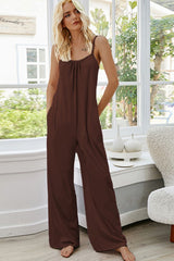 Jumpsuit mit U-Ausschnitt, Spaghettiträgern und Taschen